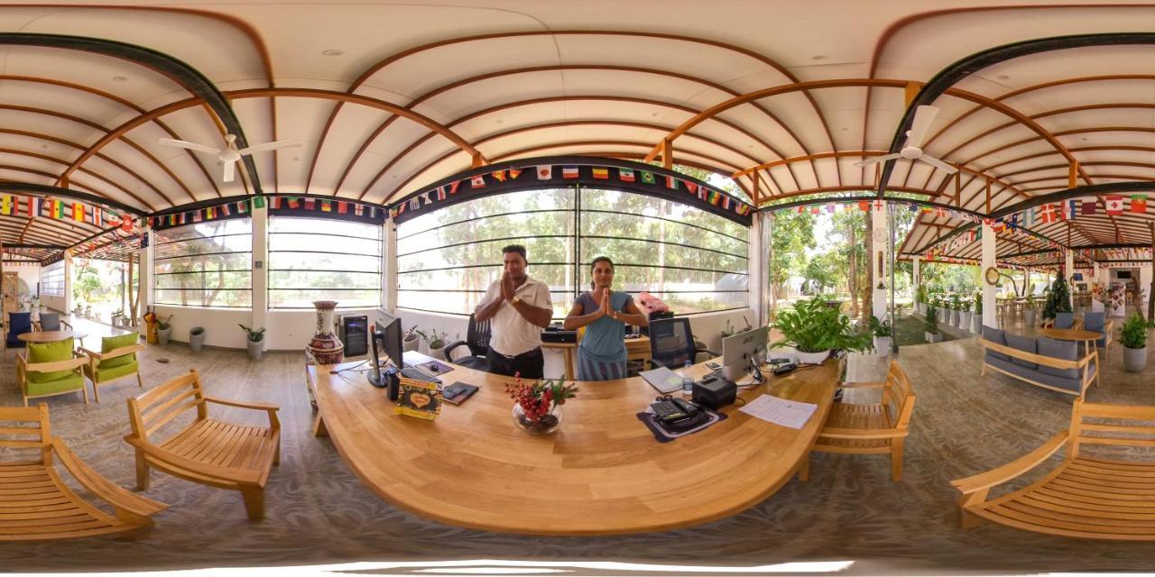 Nivadoo Resort Sigiriya Buitenkant foto The International Office