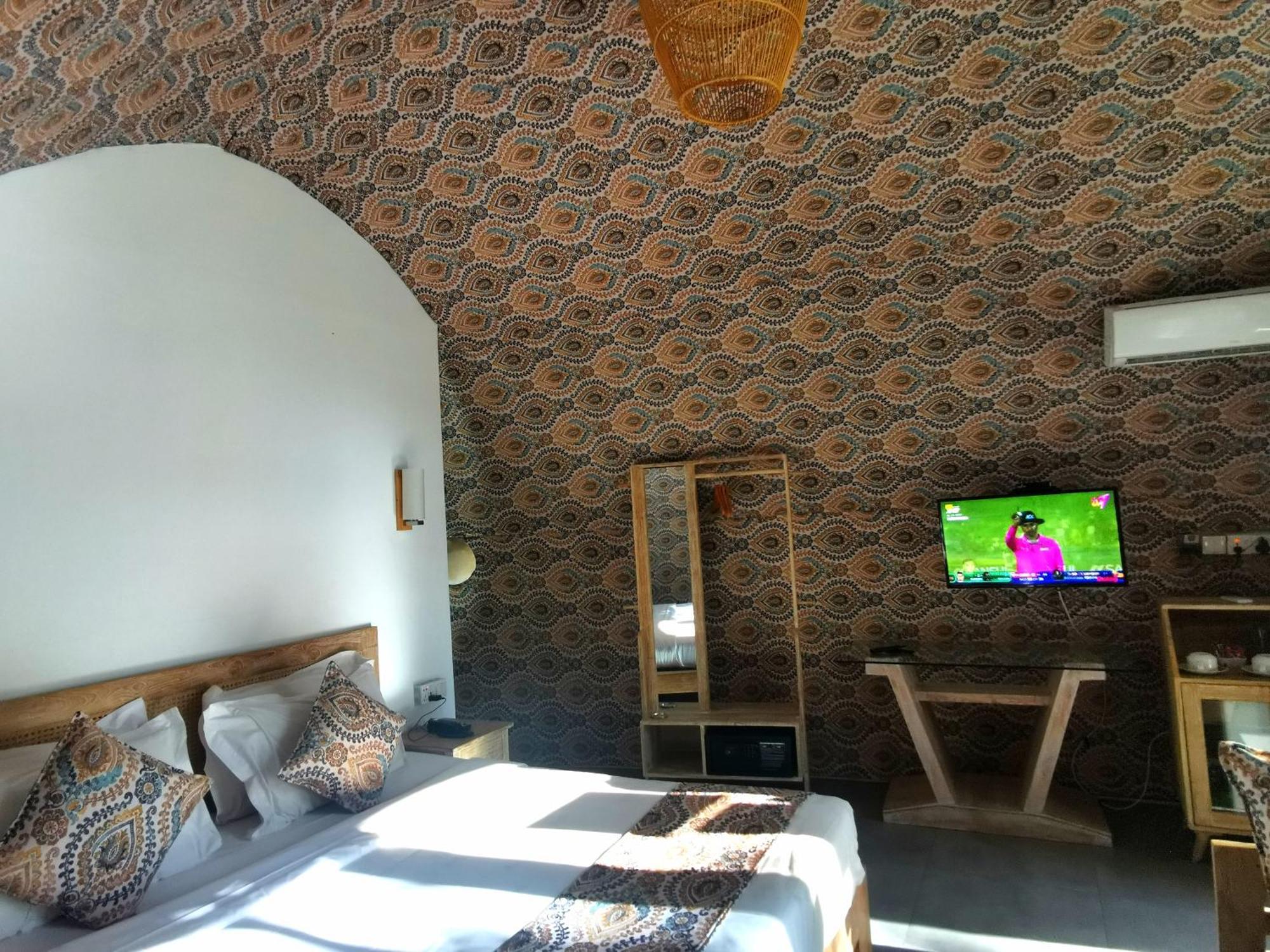 Nivadoo Resort Sigiriya Buitenkant foto A room at the hotel